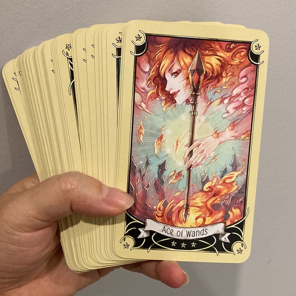 Mystical Manga Tarot Deck - Picture 5 of 6